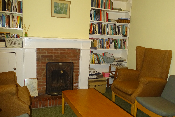 Aylesbury-library-600-400 Aylesbury Meeting Library